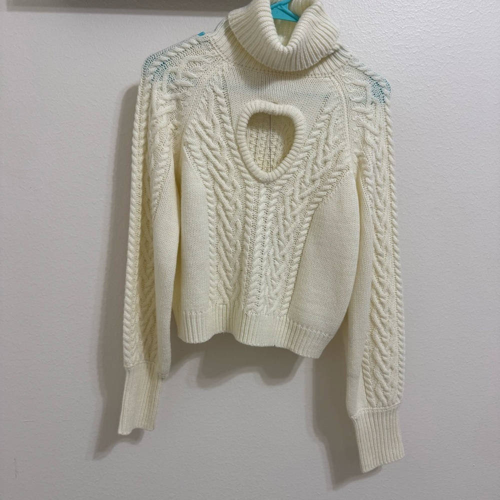 NWT Francesca’s heart cut out sweater size xs